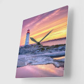 軽い看守|ペギーの入江 スクエア壁時計 (傾斜)