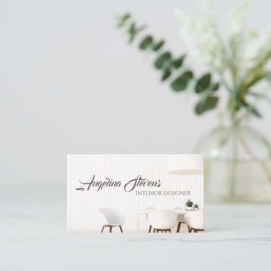 軽くミニマルなインテリア・デザイナーの装飾者 名刺 (スタンド正面)