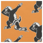 軽く押えるラーテル ファブリック (クローズアップ)