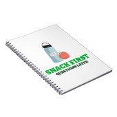 軽食の最初の質問の後 – 学校の昼休み ノートブック (右側)