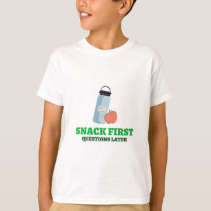 軽食の最初の質問の後 – 学校の昼休み Tシャツ