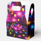 "輝くエレガンス：デザインされた輝き"? フェイバーボックス (オープン)