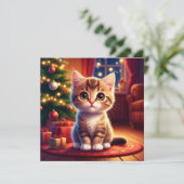 輝くクリスマスツリーのそばに座る子猫 (スタンド正面)