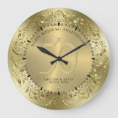 輝くゴールドの渦巻きが円形のフレームに飾られた50周年記念の結婚式 ラージ壁時計 (正面)