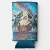 輝く宝石を求めて強壮なチョンプ・サメが繁殖 –  スリム缶クーラー (裏面)