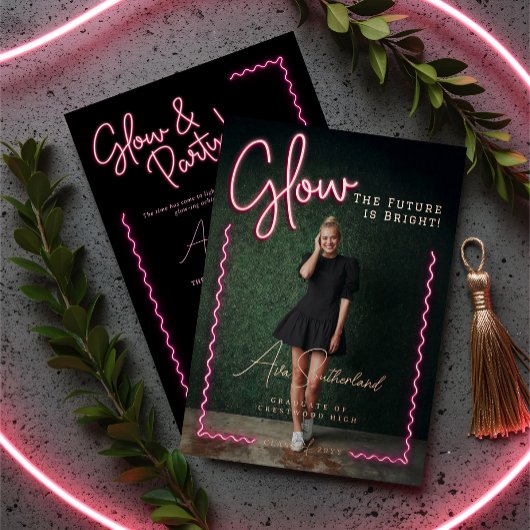 輝く未来は明るいおもしろいピンクネオン卒業 箔招待状