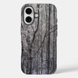 輝く氷の森の朝の光 II iPhone 16ケース