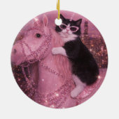 輝く街の下の華やかなユニコーン猫 セラミックオーナメント (裏面)