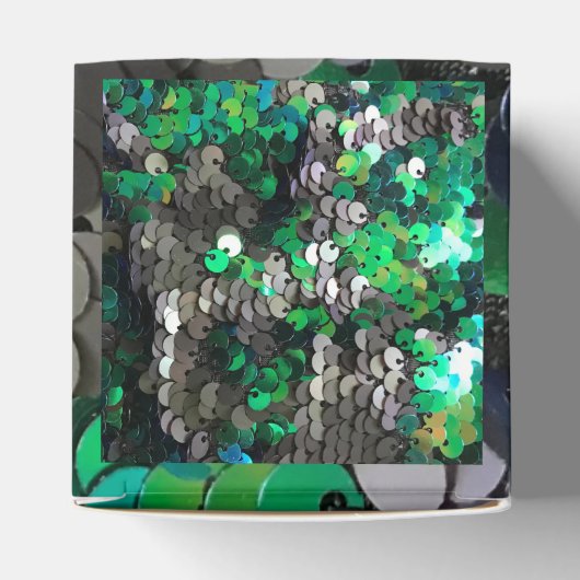 輝エレガントくグラマー緑はディスクのシークアップを楽しむ フェイバーボックス (上部)