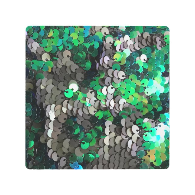 輝エレガントくグラマー緑はディスクのシークアップを楽しむ メタルプリント (正面)