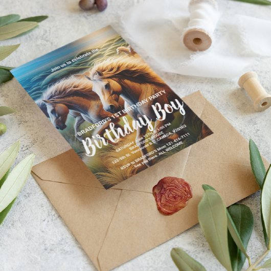 轟く蹄:動き出す馬の群れ ポストカード