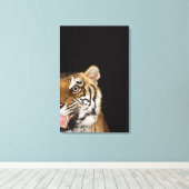 轟音の虎の顔のクローズアップ キャンバスプリント (インサイチュ (ウッドフロア))