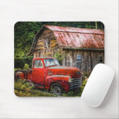 農園クールで錆びた古いピックアップトラック マウスパッド (マウス)