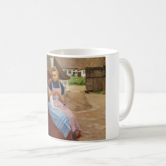 農場に座って針仕事をしている二人の女の子 コーヒーマグカップ (正面右)