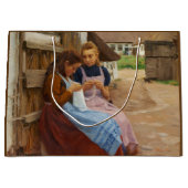 農場に座って針仕事をしている二人の女の子 ラージペーパーバッグ (正面)