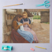 農場に座って針仕事をしている二人の女の子 薄葉紙 (クラフト)