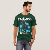 農場のトラクター少年 農家の男の子 Tシャツ (正面フル)
