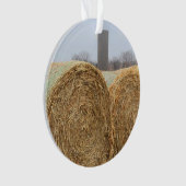 農場の大きな丸い干し草の葉 オーナメント (正面)