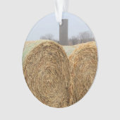 農場の大きな丸い干し草の葉 オーナメント (正面)