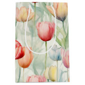農場の赤と黄色のチューリップの花 ミディアムペーパーバッグ (正面)