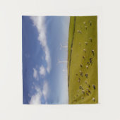 農場 |ウィンドミルファーム近くの牛 タペストリー (正面)