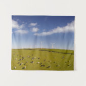 農場 |ウィンドミルファーム近くの牛 タペストリー (正面(横))