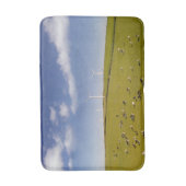 農場 |ウィンドミルファーム近くの牛 バスマット (正面縦)