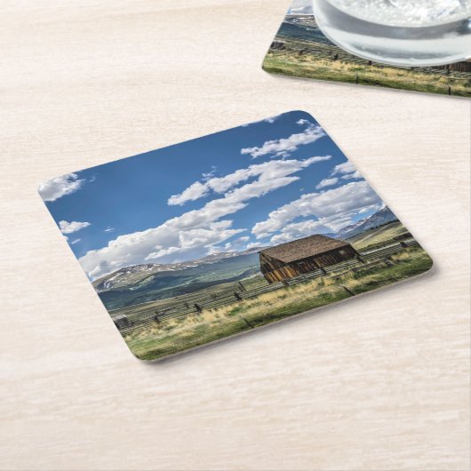 農場 |コロラド山脈の下の農場 スクエアペーパーコースター (アングル)