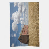 農場 |小麦フィールドの古い赤い納屋 キッチンタオル (縦)