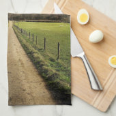 農場 |英語のカントリーサイドダートロード キッチンタオル (四つ折り)