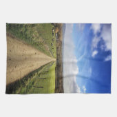 農場 |英語のカントリーサイドダートロード キッチンタオル (横)