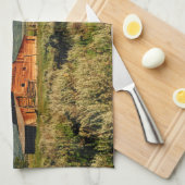 農場 |雪に覆われたバーン キッチンタオル (四つ折り)