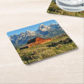 農場 |雪に覆われたバーン スクエアペーパーコースター (アングル)