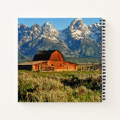 農場 |雪に覆われたバーン ノートブック (裏面)