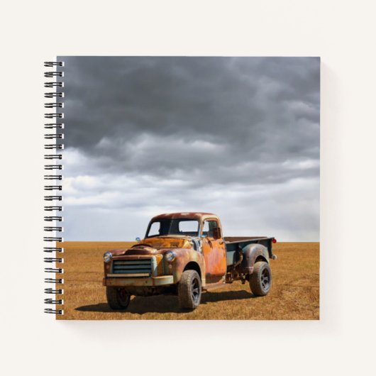 農場 | Old Truck in Field ノートブック (正面)