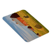 農場 | Red Barns Near Hay Bales マグネット (右側)