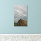 農家の写真の上に嵐の雲とヘイヤック キャンバスプリント (インサイチュ (ウッドフロア))