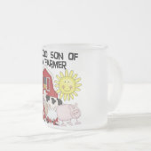 農家のTシャツおよびギフトの誇り高い息子 フロストグラスマグカップ (正面右)