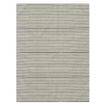 農家カチカチ音をたて黒白