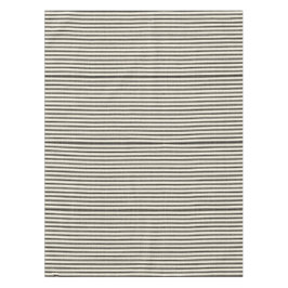 農家カチカチ音をたて黒白 テーブルクロス