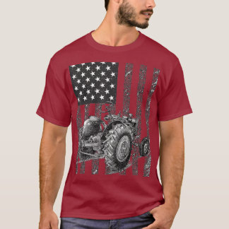 農家トラクターアメリカ国旗の愛国的農業 Tシャツ