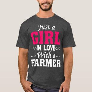 農家農場に恋する女おもしろいの子 Tシャツ