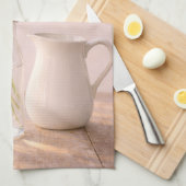 農村の花瓶と陶器のピッチャー キッチンタオル (四つ折り)