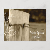 農村部のフェンスのポスト農場の結婚式の日付を保存 案内ポストカード (正面)