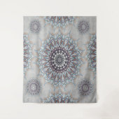 農村部落ちたの小さな白いフローラ タペストリー (正面)