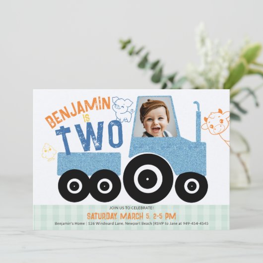 農業動物デニムトラクターかわいい写真2nd誕生日 招待状 (スタンド正面)