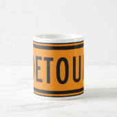 迂回の道路標識 コーヒーマグカップ (中央)