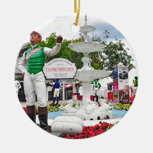 "近いハッチ"のチャンピオン セラミックオーナメント (正面)