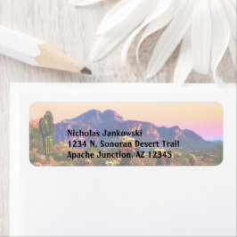 迷信マウンテンアリゾナ砂漠の風景 ラベル