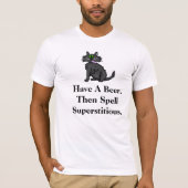 迷信的な黒猫Tシャツ Tシャツ (正面)